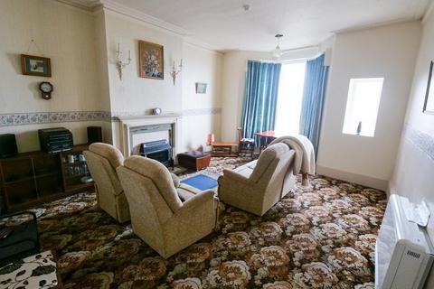 5 bedroom end of terrace house for sale, Marine Road West, Morecambe, LA4 4DQ