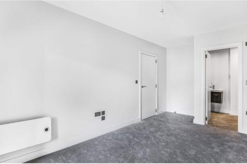 2 bedroom flat for sale - Salisbury Road, Barnet