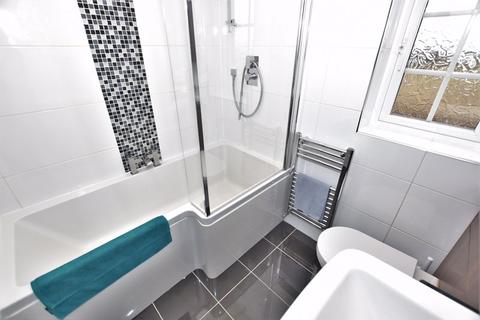 6 Ashby Close, Wirral, CH46 6FR