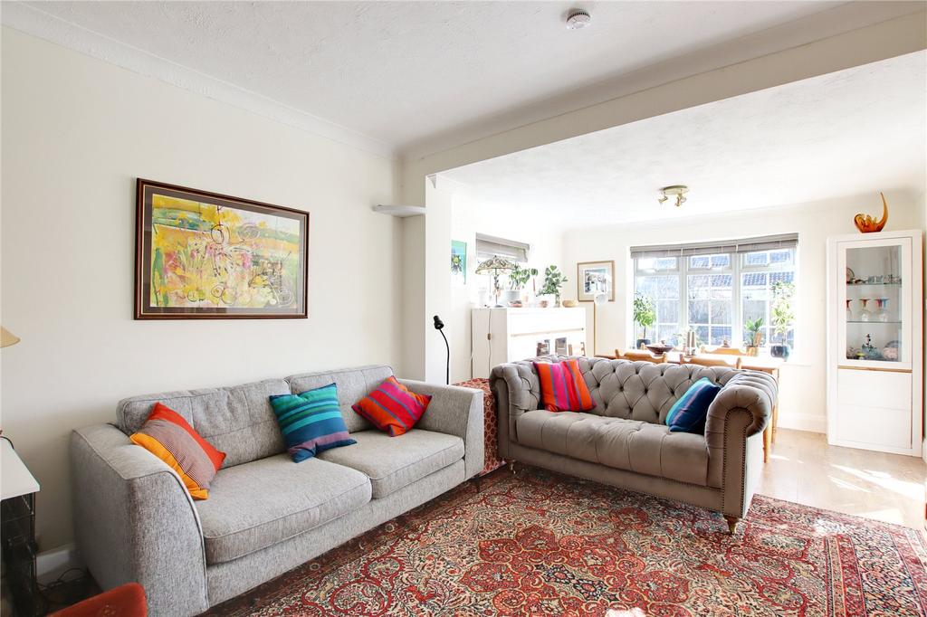 Forest Road, Worthing, West Sussex, BN14 4 bed detached house £650,000