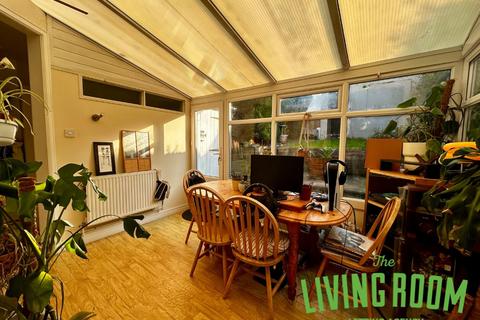 undefined, Clodien Avenue, Cardiff, Heath