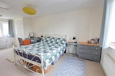 7 Cottles Barton, Staverton, Trowbridge, BA14 6FB