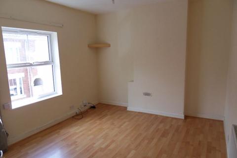 2 bedroom flat to rent, Crabb Street, Rushden