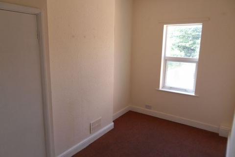 2 bedroom flat to rent, Crabb Street, Rushden