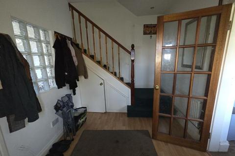 undefined, Flat 8 Portland Road, Birmingham *LONG LEASE 999 YEARS from 01/12/2002*
