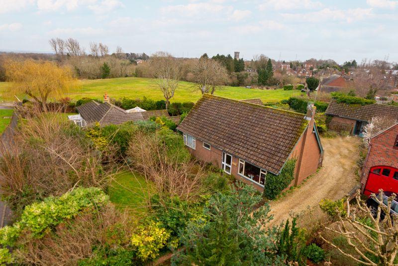 Dark Lane, Broseley 3 bed detached bungalow £435,000