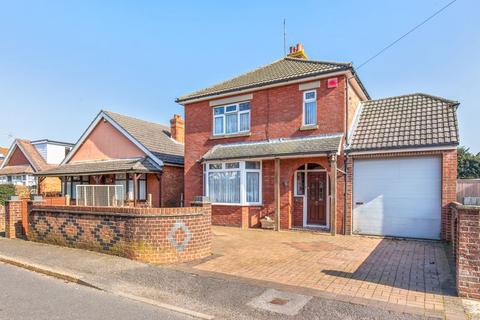 4 bedroom detached house for sale, The Drive, Southbourne,
