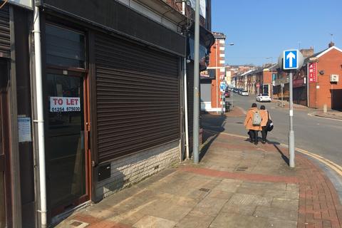 Retail property (high street) to rent - Victoria Street Blackburn