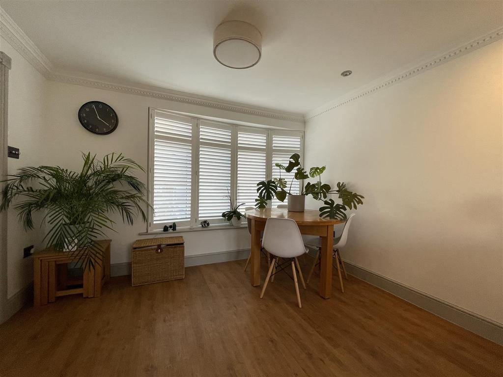Chelmer Road, Witham 3 bed house for sale £425,000
