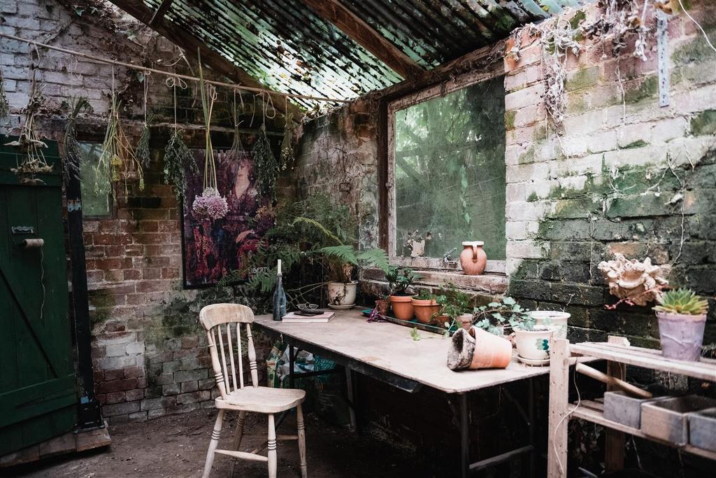 Rock Farm Potting Shed