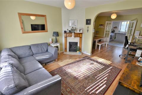 196 Buckingham Crescent, Bicester, OX26 4HD