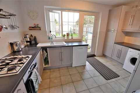196 Buckingham Crescent, Bicester, OX26 4HD