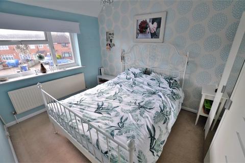 196 Buckingham Crescent, Bicester, OX26 4HD