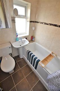 196 Buckingham Crescent, Bicester, OX26 4HD