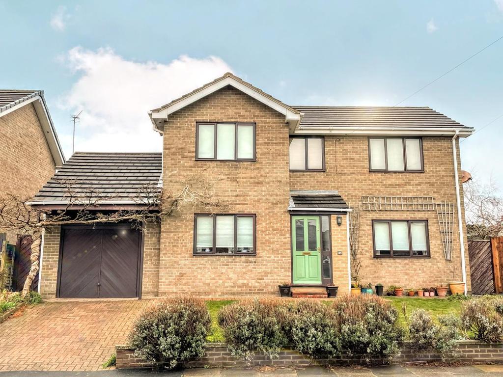 Snackgate Lane, Heighington Village... 4 bed detached house £280,000