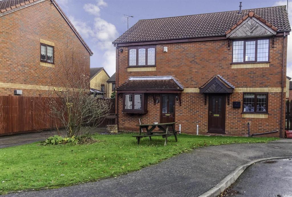 Beverley Avenue, Stockingford, Nuneaton 2 bed semidetached house £