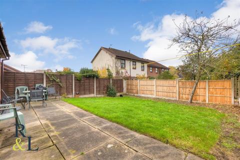 21 Attwell Park, Wolverhampton, WV3 7NS