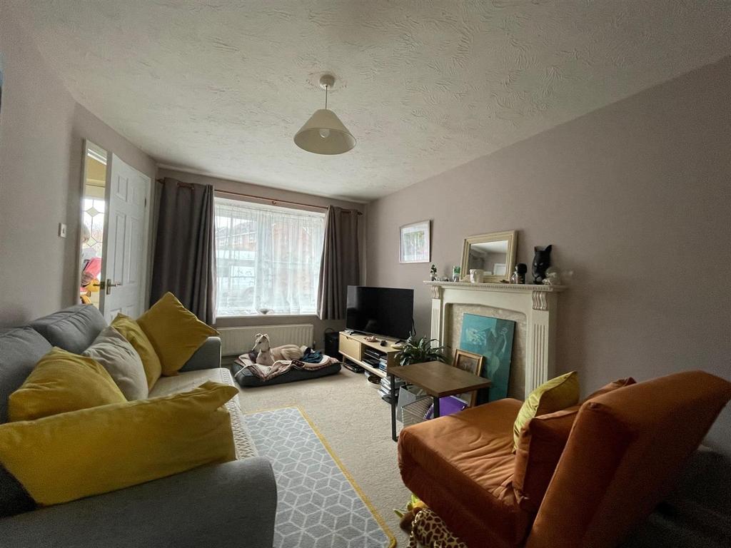 St. Margaret Road, Ludlow 2 bed terraced house £675 pcm (£156 pw)