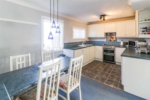 170 The Maples, Harlow, CM19 4RD