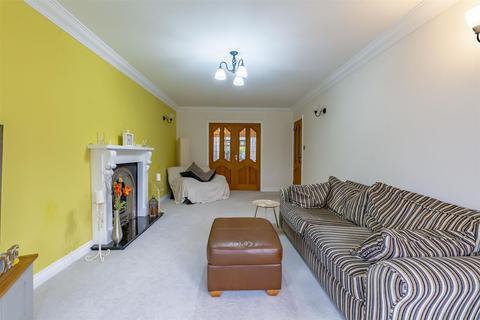 15 Manorleigh, Breaston, Derby, DE72 3UJ