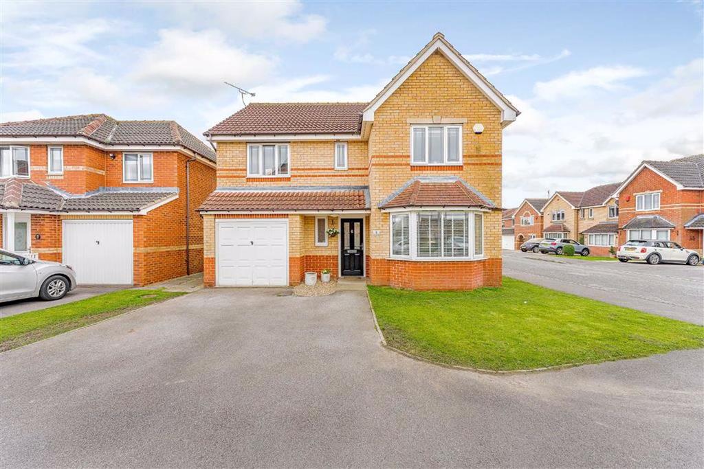 Road, Upper Newbold... 4 bed detached house £385,000
