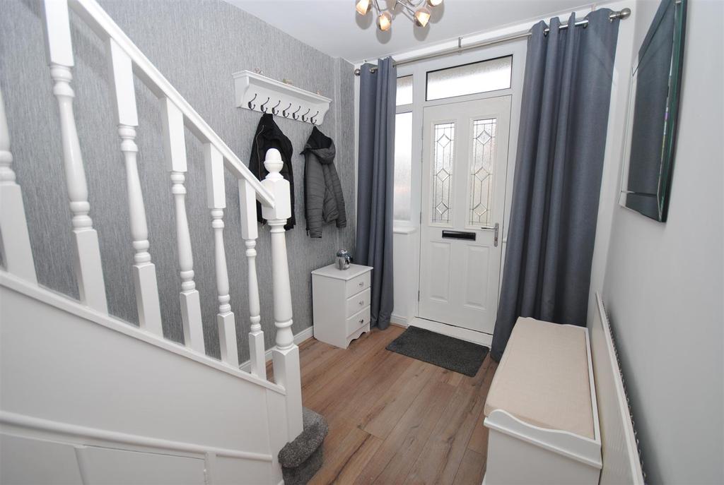 211leedsroadhallway.JPG