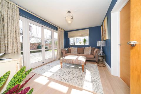 5 bedroom detached house for sale - Mill Road, Leamington Spa