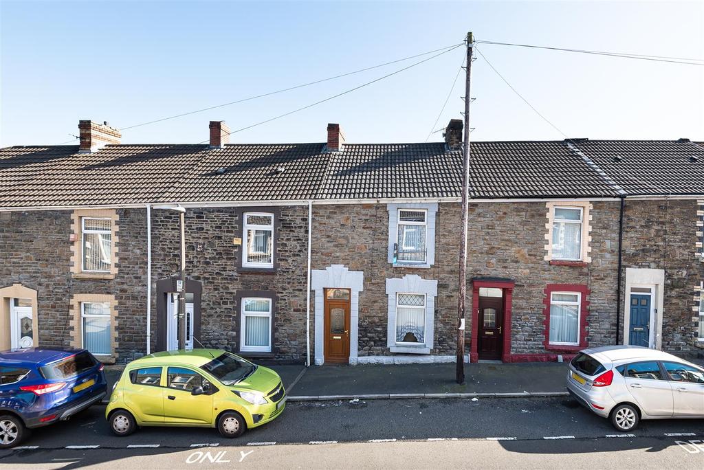 Plough Road, Landore, Swansea 2 bed terraced house £63,000
