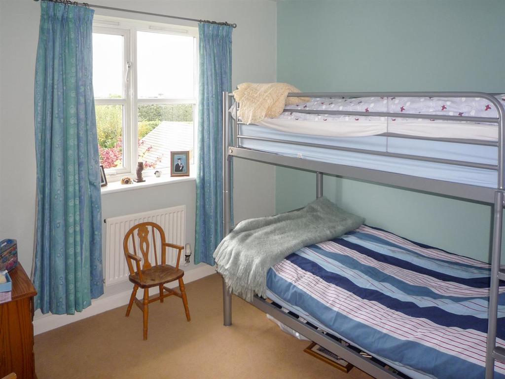 Bed 3.JPG