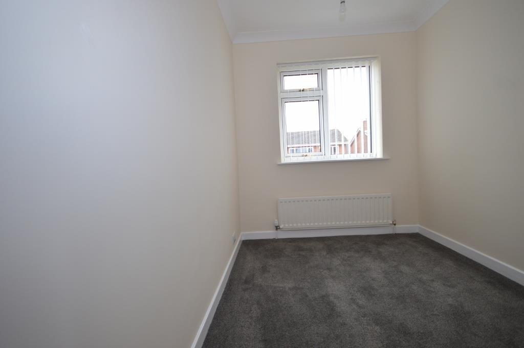 Davis Avenue, Castleford 3 bed detached house £1,000 pcm (£231 pw)