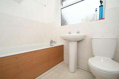 3 bedroom end of terrace house to rent - Mill Close, Middlesex UB7