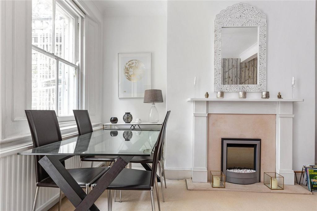 Apartment in London - More