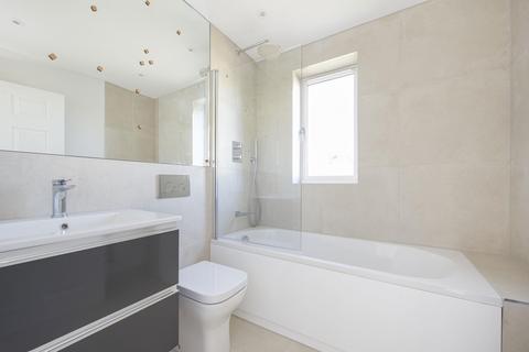 44 Barnes End, New Malden, KT3 6PB
