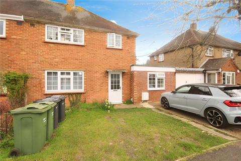 6 bedroom semi-detached house to rent, St. Johns Road, Guildford, Surrey, GU2