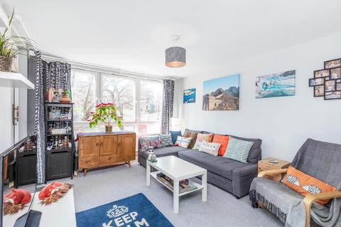 72 Beaumont Road, London, SW19 6RG