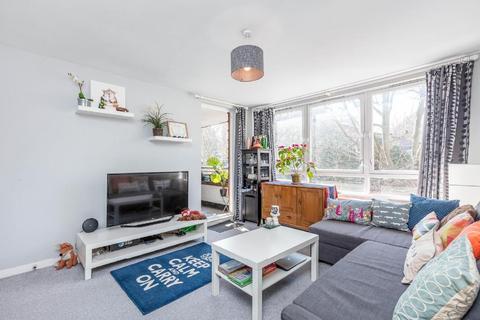 72 Beaumont Road, London, SW19 6RG