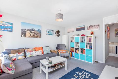 72 Beaumont Road, London, SW19 6RG