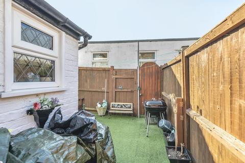 9 Kent Road, West Wickham, BR4 0JL