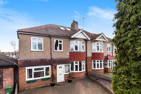 23 Birbetts Road, London, SE9 3NG