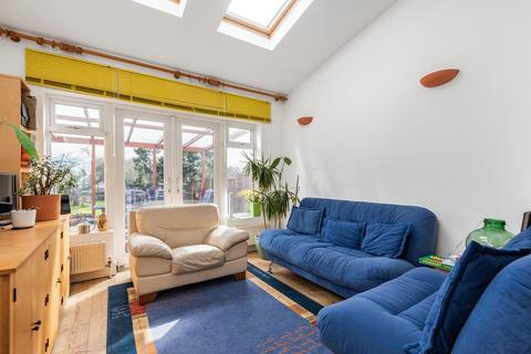 23 Birbetts Road, London, SE9 3NG