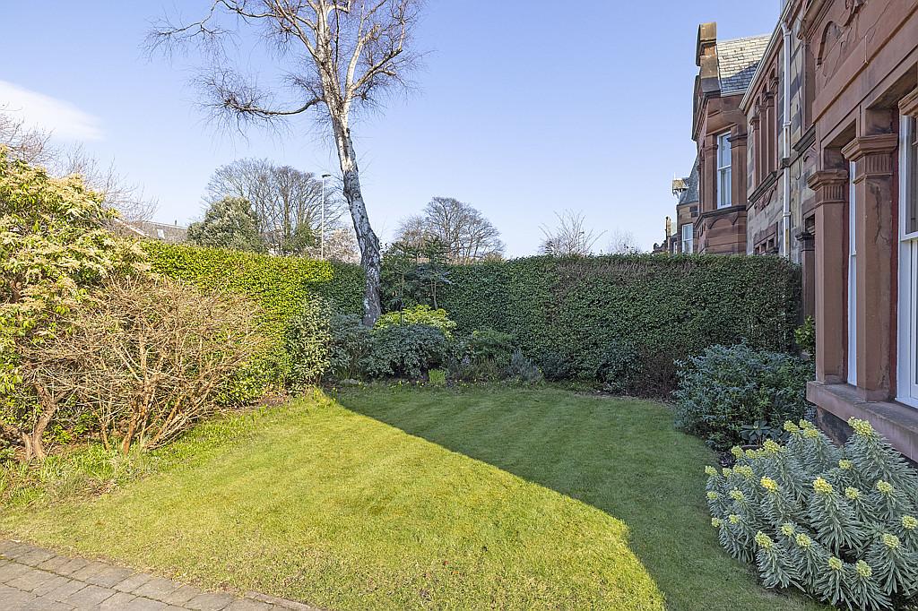 Private Front Garden