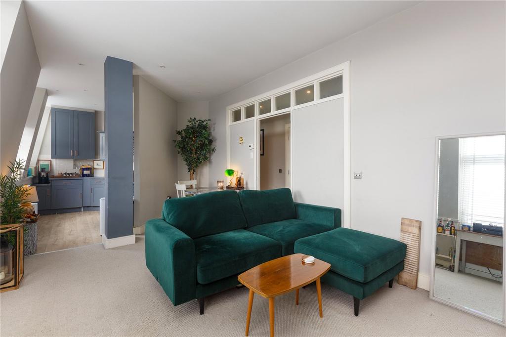 Lizanne Court, 4-14 Mount Sion, Tunbridge Wells, Kent, TN1 2 bed ...