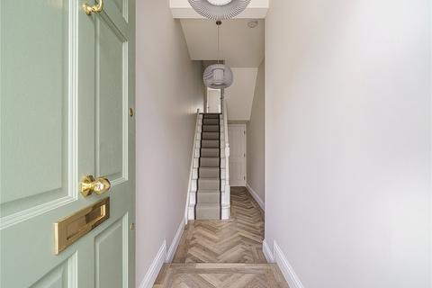 112 Kirkwood Road, London, SE15 2DG