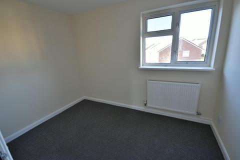 2 bedroom flat to rent, Overton Way, Acton, Wrexham, LL12