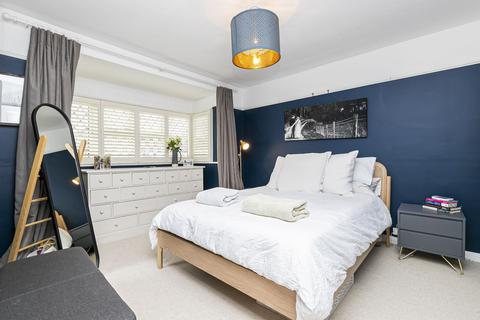 41 Rous Road, Buckhurst Hill, IG9 6BW