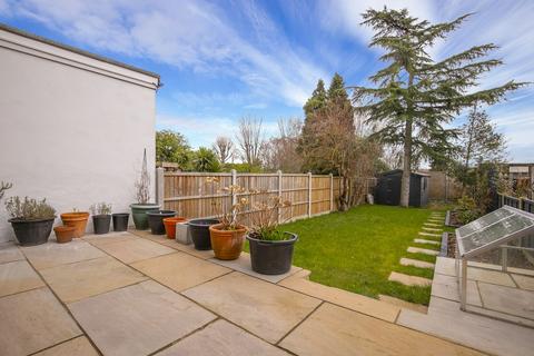 41 Rous Road, Buckhurst Hill, IG9 6BW