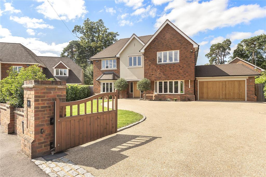 Dukes Wood Avenue, Gerrards Cross, SL9 6 bed detached house £2,650,000