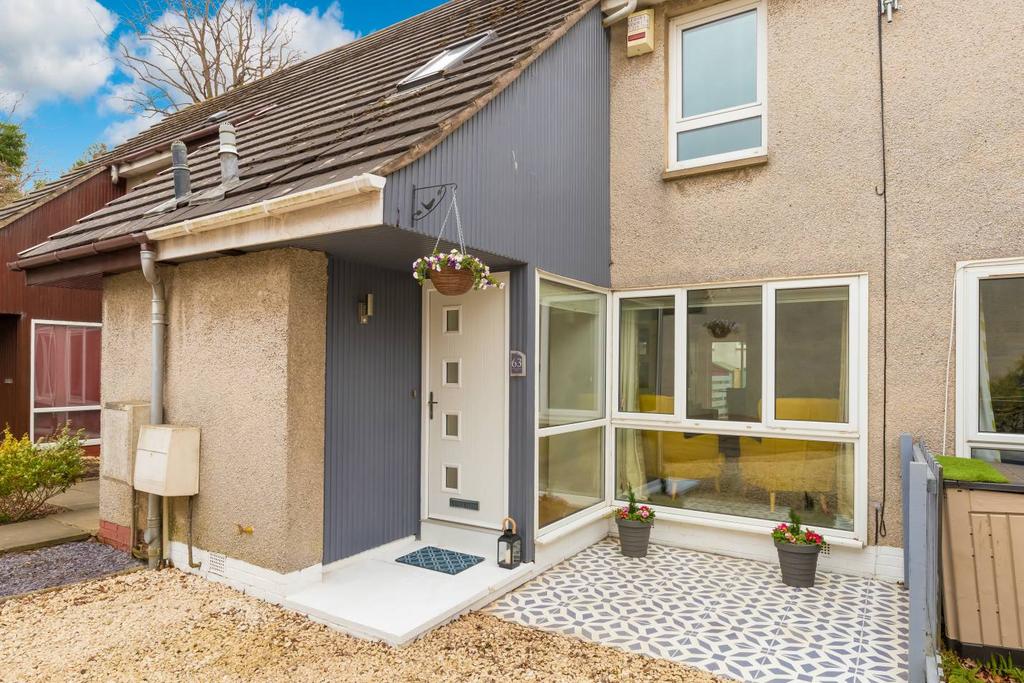 63 Strathalmond Road, Cammo, EH4 8HP 3 bed terraced house £350,000