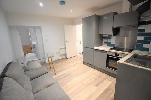 2 bedroom apartment to rent - 7 Bath Place, Leamington Spa, Warwickshire, CV31