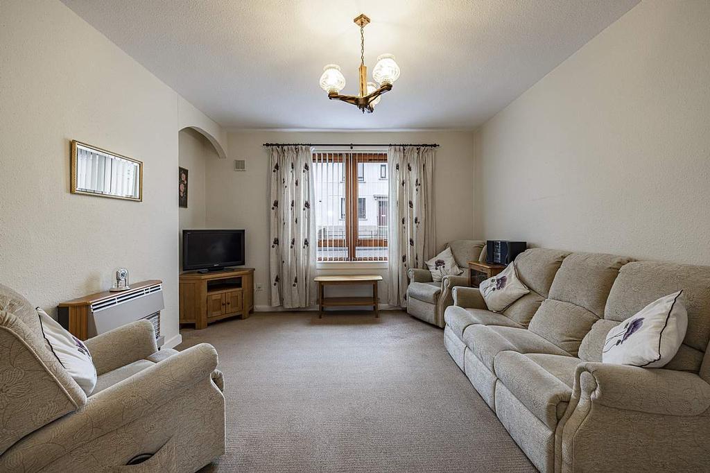 1 Forthill Terrace, Jedburgh TD8 6HS 2 bed ground floor flat £80,000